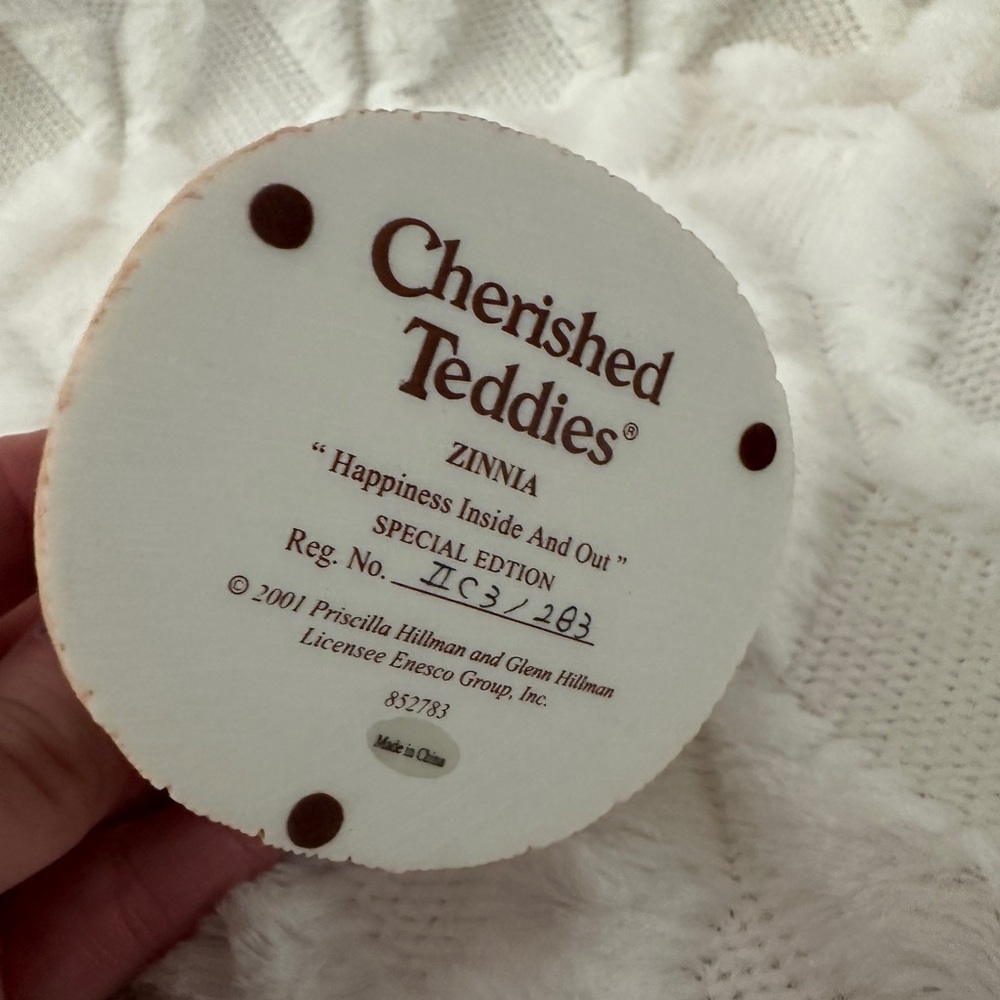 Cherished Teddies Zinnia - 2002 -“Happiness Inside And Out” (no box) - Picture 3 of 3